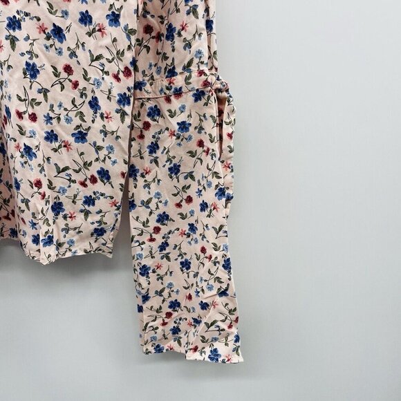 Hollister Juniors Size Small Floral Print Bell Sleeve Woven Blouse in Pink 2525 - Picture 3 of 7